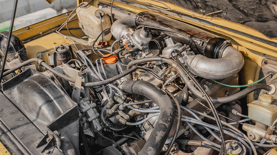 لندروور رنجروور کلاسیک مدل 1977